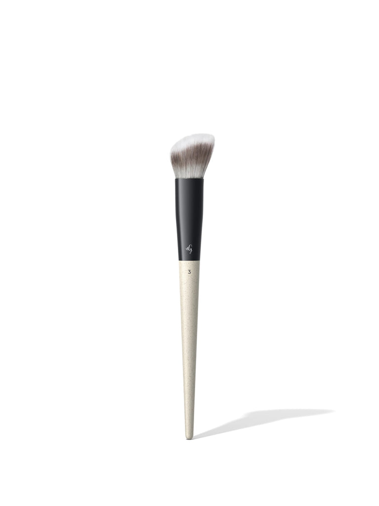 Pennello blush e contouring Blush & Contouring Brush 3