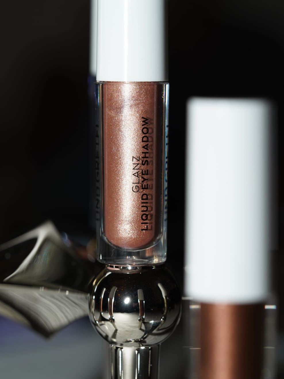 GLANZ Liquid Eye Shadow Moon Milk Mood